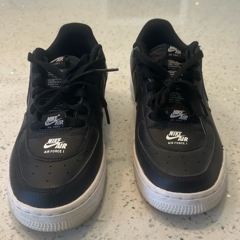 Nike Air Force 1 Black Sneakers